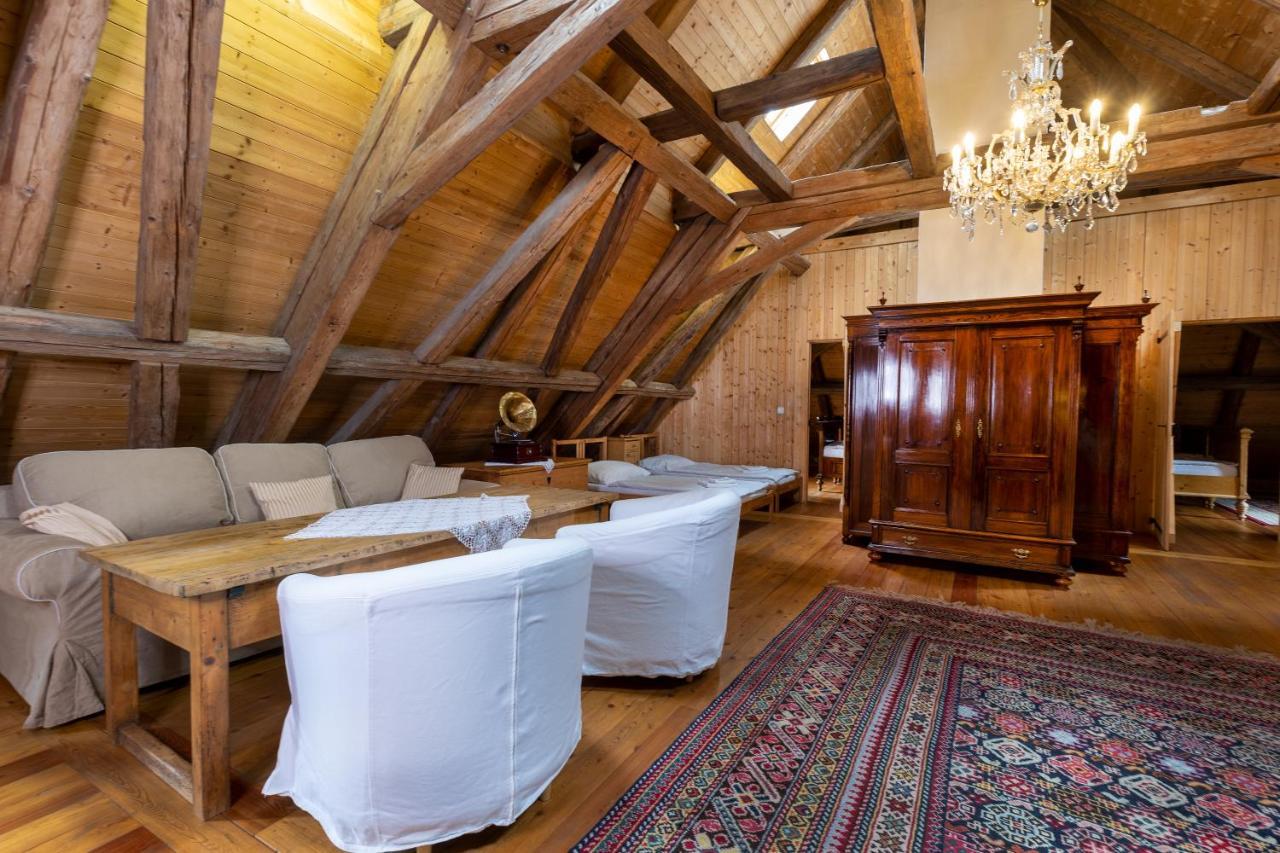 Zamecek Klokocov Hotel Buitenkant foto